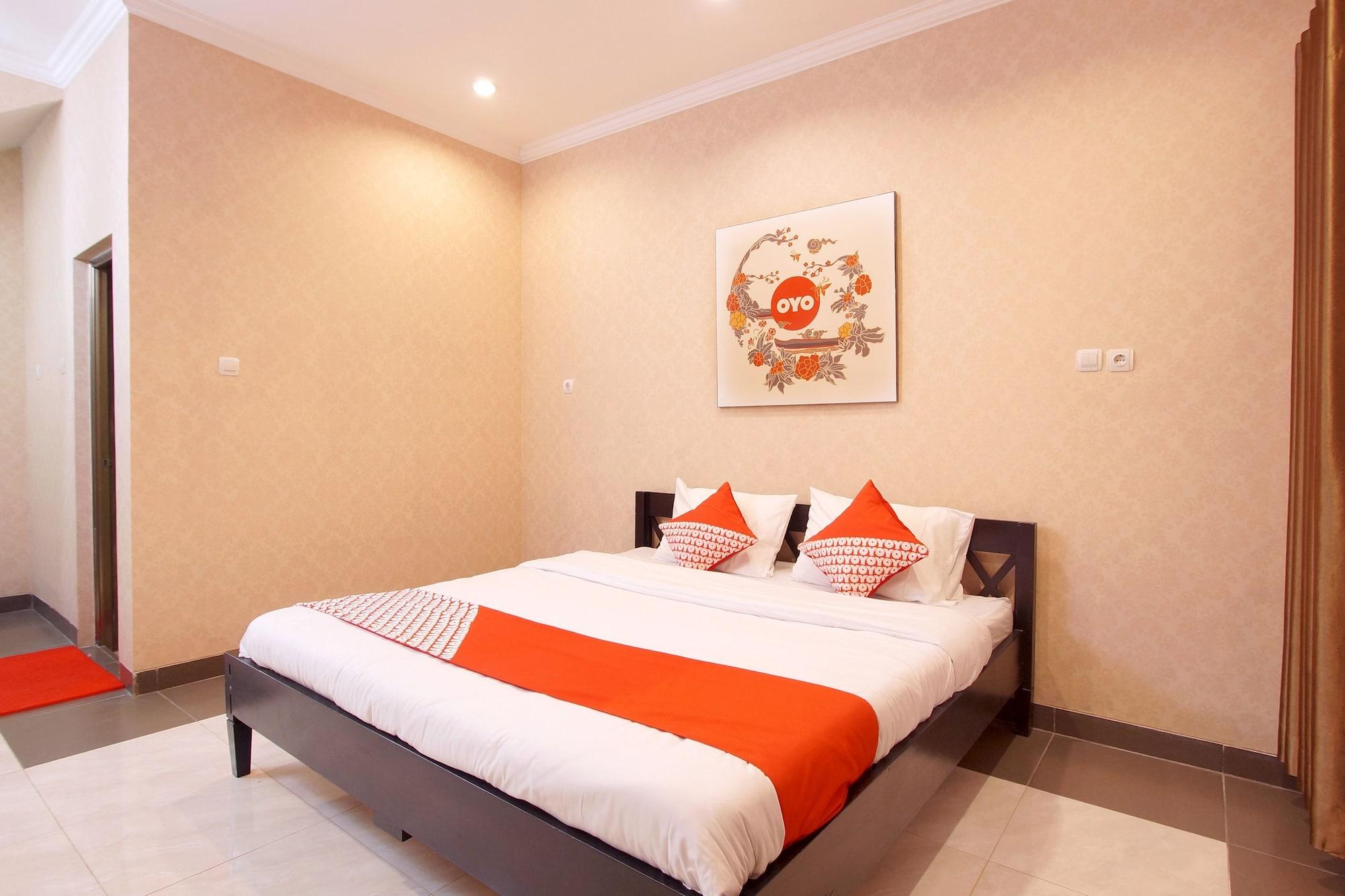 Oyo 347 Bayang Brothers Guest House Maguwo Kültér fotó